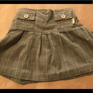 Pretty preppy plaid mini skirt GAP